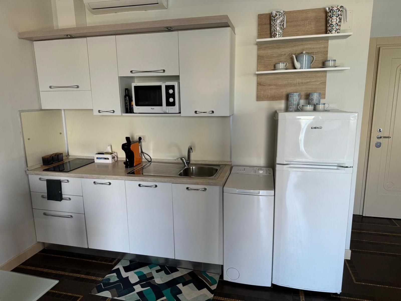 Regina Del Porto Apartment Brindisi Luaran gambar